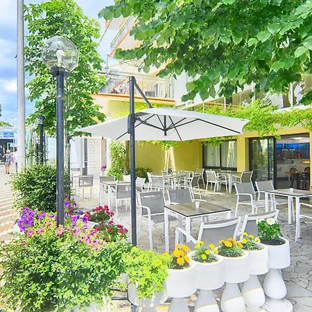 Le Pleiadi 3* Bellaria-Igea Marina